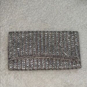 Richere Elegant Silver Clutch Bag